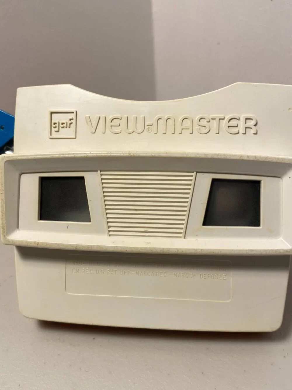 1976 View Master Model G GAF Corp Portland Red White Blue Triangle Knob Made USA